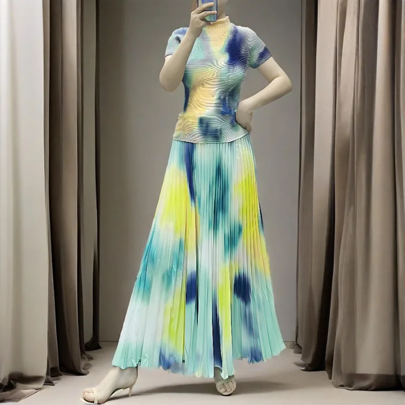 

Miyake комплект плиссированной юбки Halo Corn Kernel пуловер из органзы плиссированная юбка-бюстье комплект 2025 летняя блузка юбка из 2 предметов женский