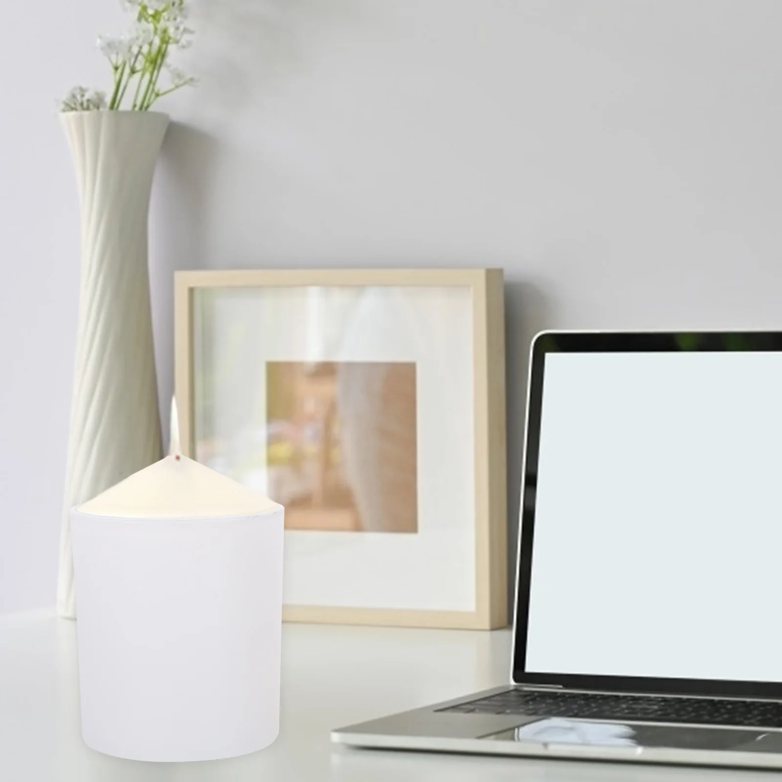 

4Sets Aromatherapy Jars Glass Tins with Lids DIY Scented Making Containers for Home Office Bedroom