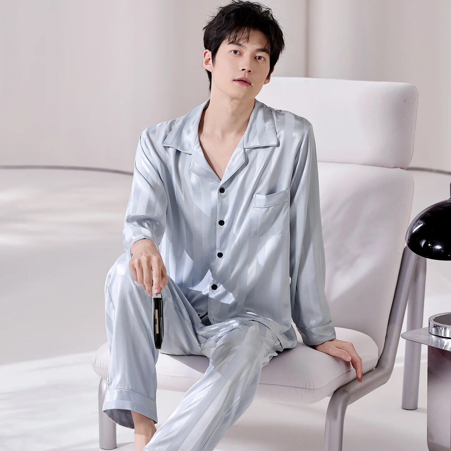 New Autumn Silk Men Pajamas Set Long Sleeve Turn-down Collar Mens Sleepwear Leisure Soft Male Homewear L-4XL