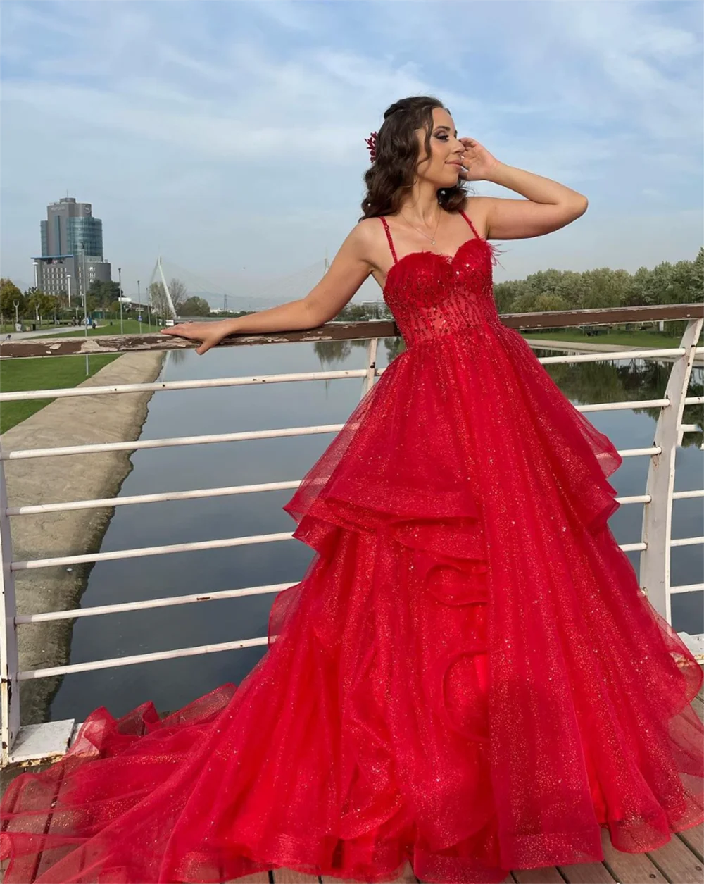 Annie Sweet Red Wedding Dress Embroidery Glitter Feathers Luxury Prom Dresses Women's Fluffy Tulle Bespoke Occasion Dresses