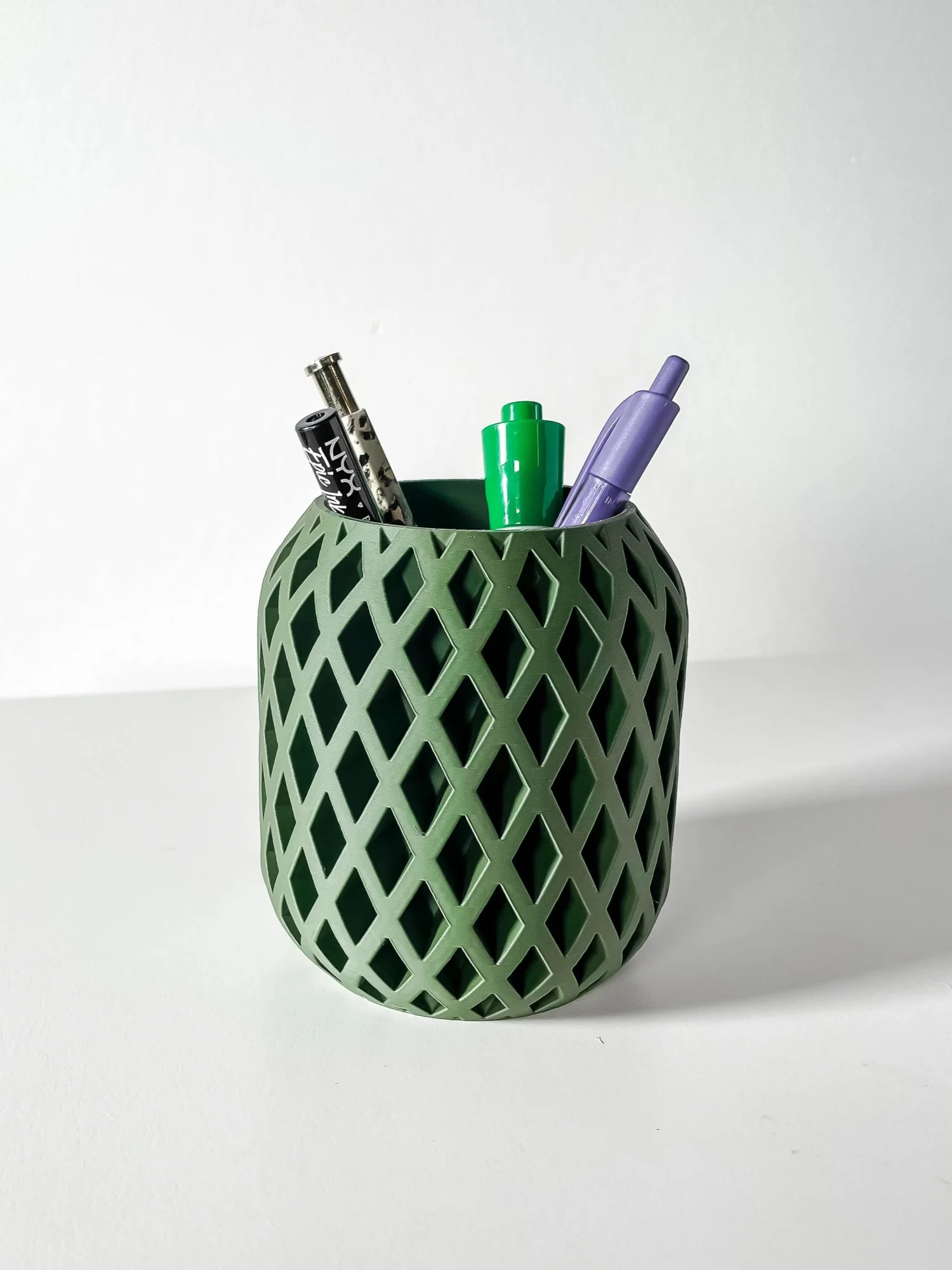 

3D Printed Desktop Organiser Artwork Pencil Holder Clutter Organiser Desktop Decorations Home Accessories Home Decoration