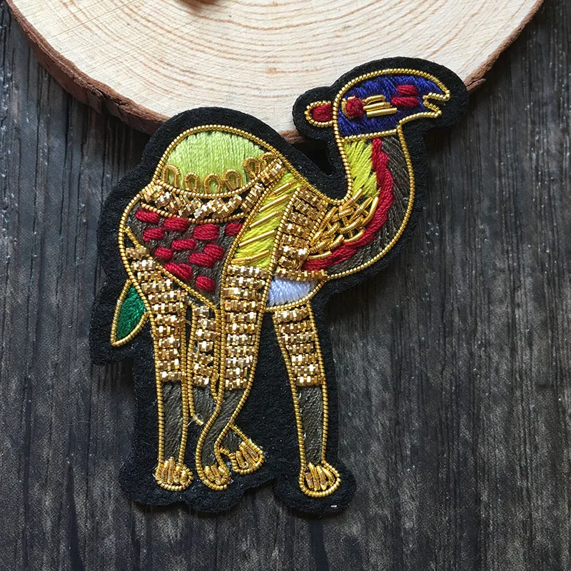 Indian Silk Metallic Thread Cannetille Hand Embroidery Camel Patch Badge Brooch Pin Garment Bag Hat Applique Sewing Accessories