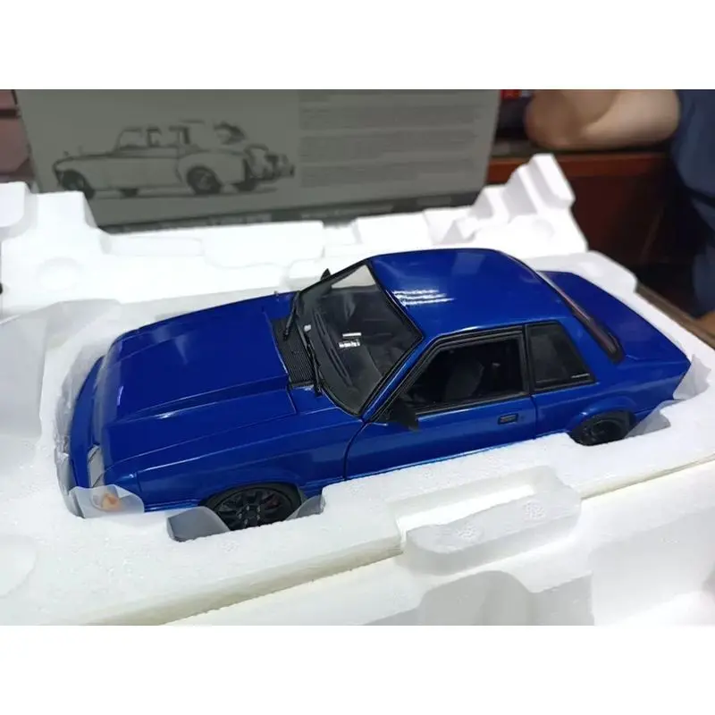 GMP Diecast 1/18 Scale Ford Mustang Sports Car Model Alloy Ford Mustang Toy Car Model Scene Display Play Vehicles Models