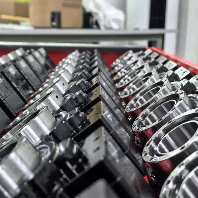 

Cross-borPrecision Right Angle Rotary Indexing Disc Planetary Gearbox CNC Hollow Rotating Speed Reducers For CNC ODM Servo Motor