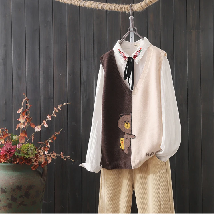 เสื้อกั๊กถักทรงวี ผู้หญิง ทรงหลวม เสื้อกั๊กฤดูหนาว แฟชั่น ใส่เป็นเสื้อตัวในหรือตัวนอก ช่วยลดอายุ  ทันสมัย  เสื้อแจ็คเก็ตผู้หญิง