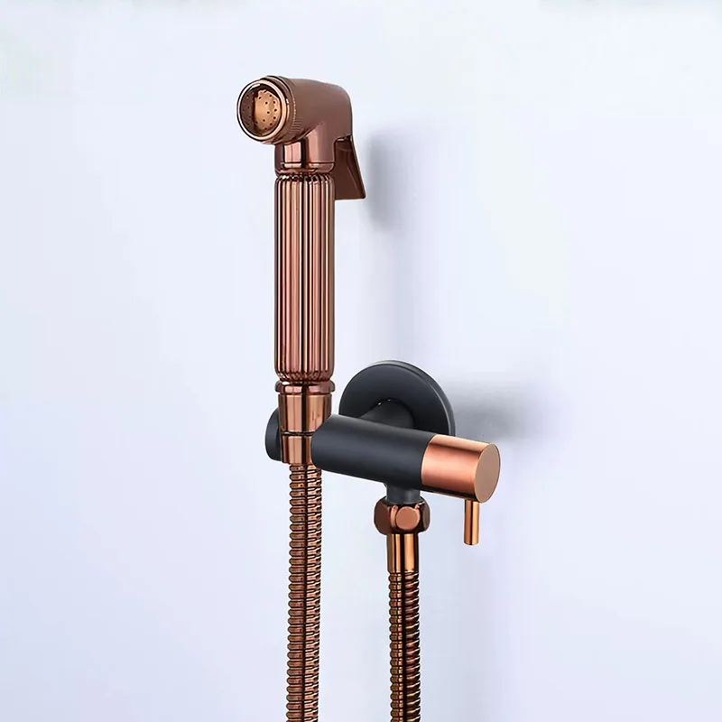 

Rose Gold Black Hand Held Bidet Sprayer Douche Toilet Kit Shattaf Shower Head Brass Valve Set Jet Bidet Faucet Garden Tap Set