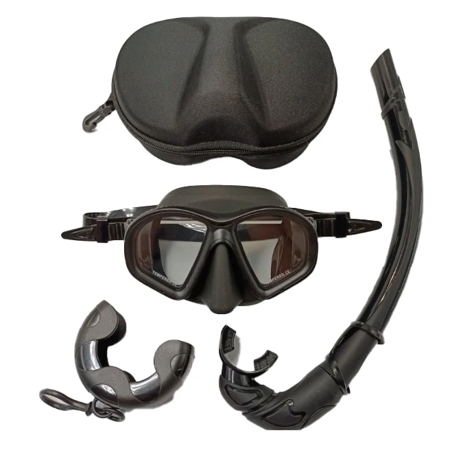 

Hot Sale Snorkeling Mask Waterproof silicone diving mask freediving goggles and wet snorkel set