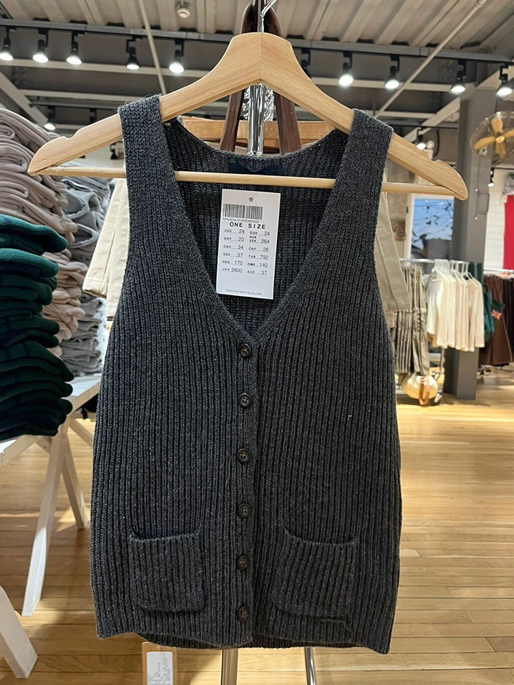 Vintage Knitted Pockets Sweater Vest Women Casual Spring V Neck Slim Sleeveless Button Sweaters Femme Y2k Streetwear Cotton Top