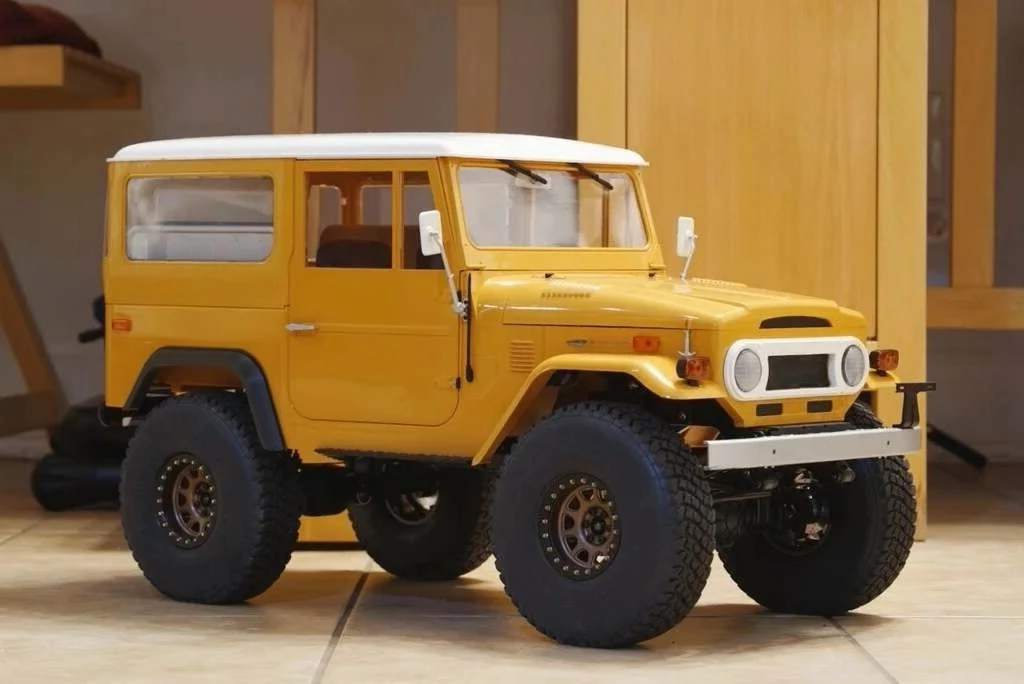 Rear Fender Flares & Black Engine Side Guards for FMS FJ40 1/10 RC Crawler Wheel  Arch Trim Upgrade Parts 1 Pair Dust Protection