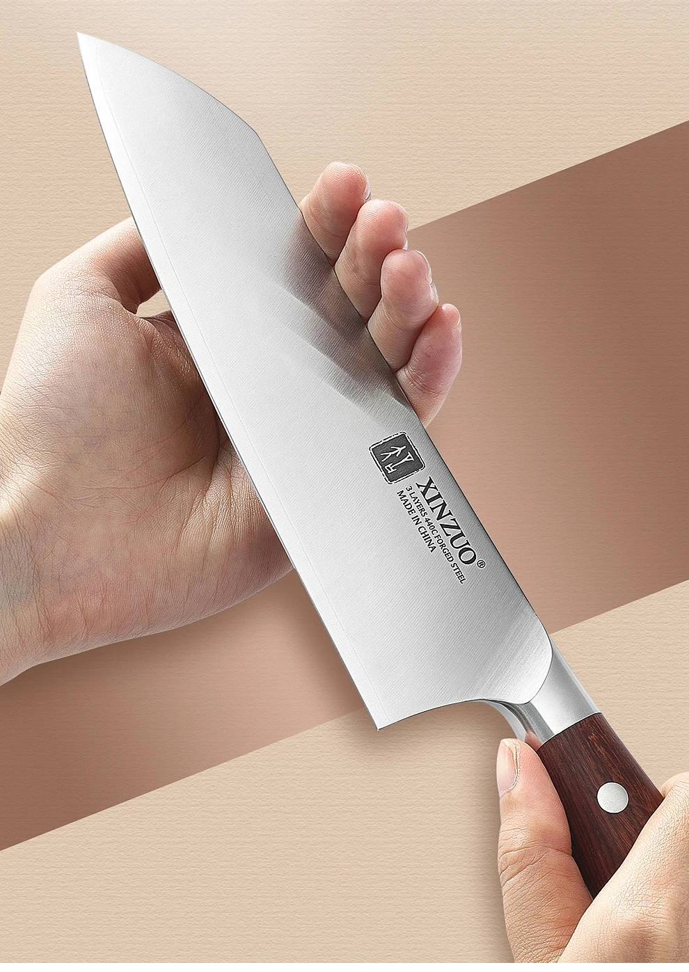 XINZUO Hochwertiges Edelstahl 7,2'' Santoku-Messer 3-Schicht-Verbundstahl Schneidemesser Küchenmesser mit Rotem Holzgriff – Detail 6