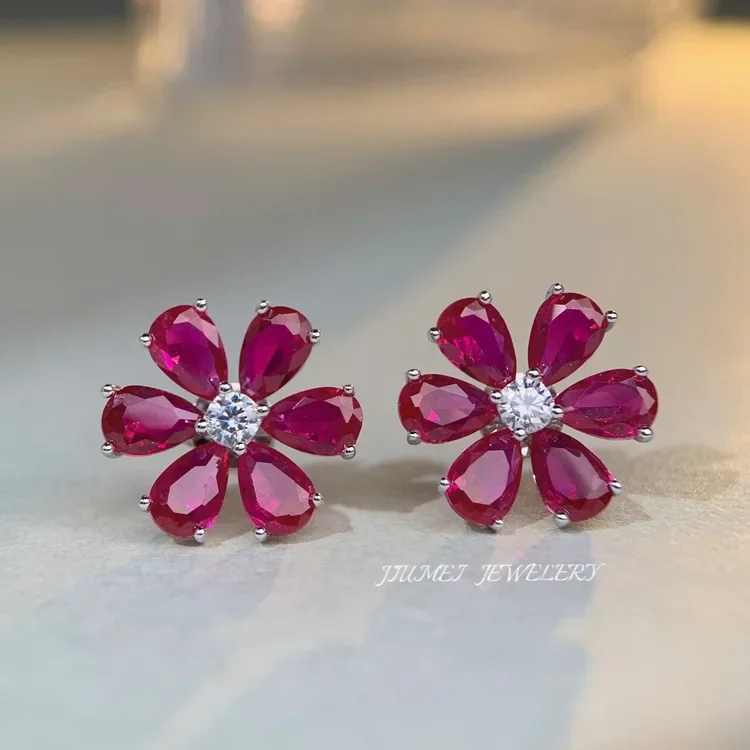 

PT950 platinum gold stud earrings - daisy and camellia flower earrings with diamonds and rubies - simple earrings