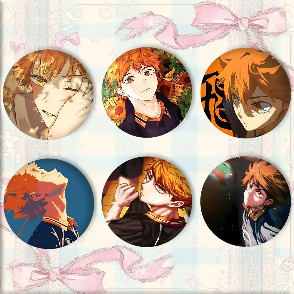 Anime H-Haikyu Shoyo Hinata Badges 25 32 44 58 75 mm Round Cosplay Pin Bag Decor Fans Collect Friends Gifts Brooch Souvenir