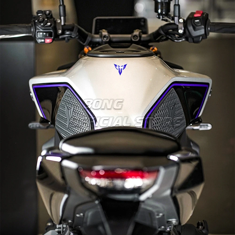 FOR YAMAHA MT-09 MT09 2024 2025 Motorcycle Non-slip Side Fuel Tank Pad Stickers Waterproof Rubber Sticker Fit