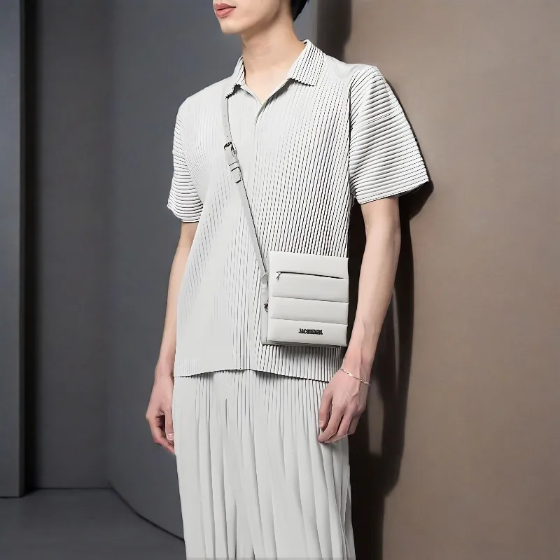 

Miyake Pleated POLO Shirt Tops 2025 Summer New Loose Lapel Hundred Casual Short-sleeved T-shirt POLO Shirt Men Tide Clothing