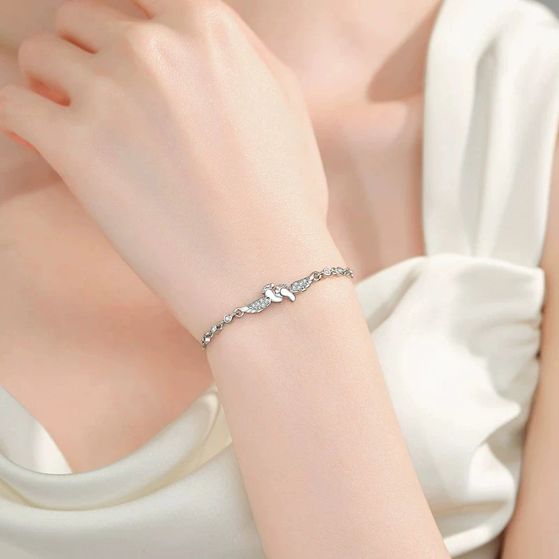 New Angel Footprint Bracelet Sweet and Lite Luxury Design Adjustable Simple Jewelry For Women Mom Gift KOFSAC