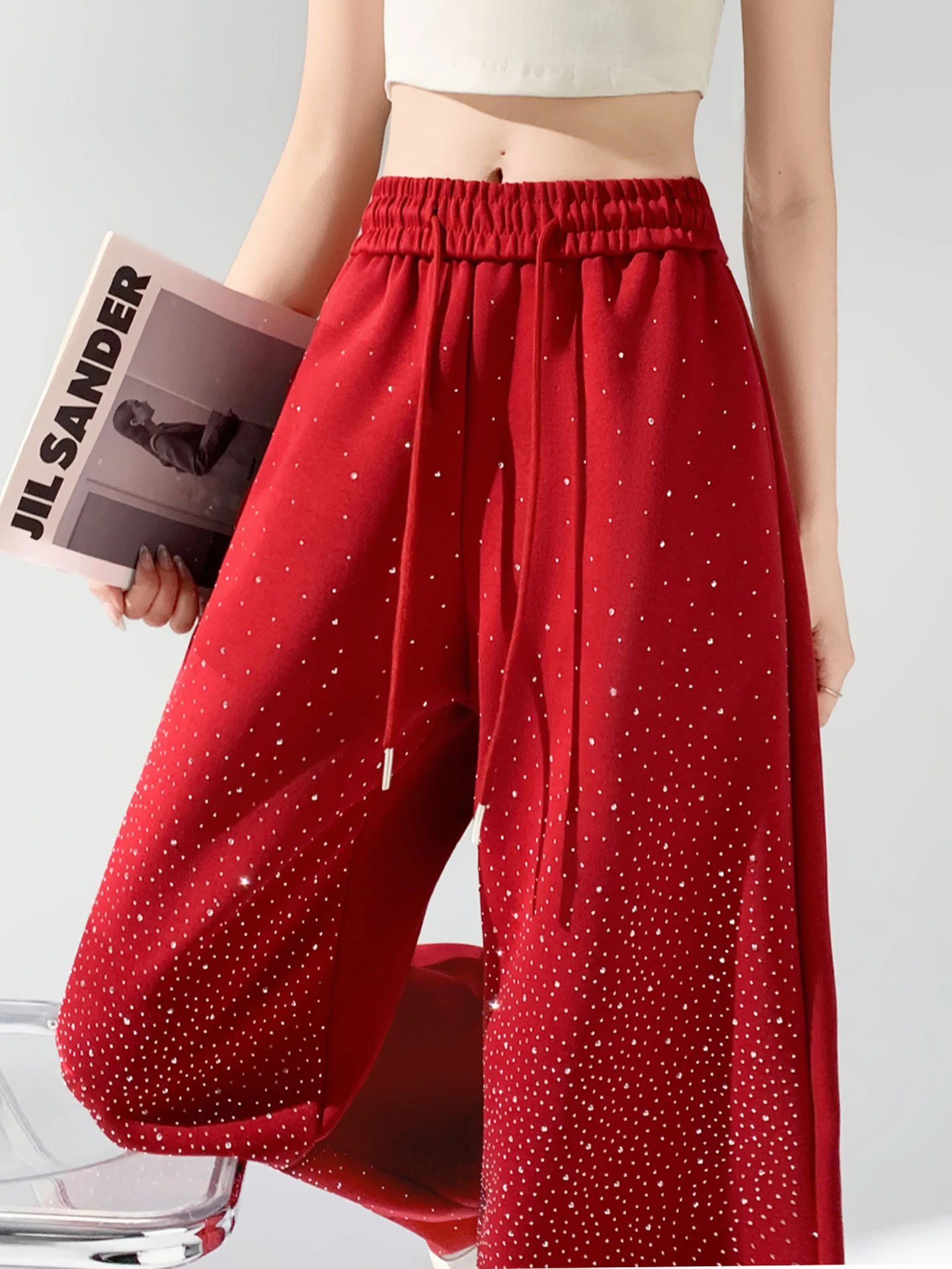 

Red High Waist Wide Leg Pants Women's Spring 2026 New Loose Drapey Sporty Sweatpants Knife Cut out Design Glittering
