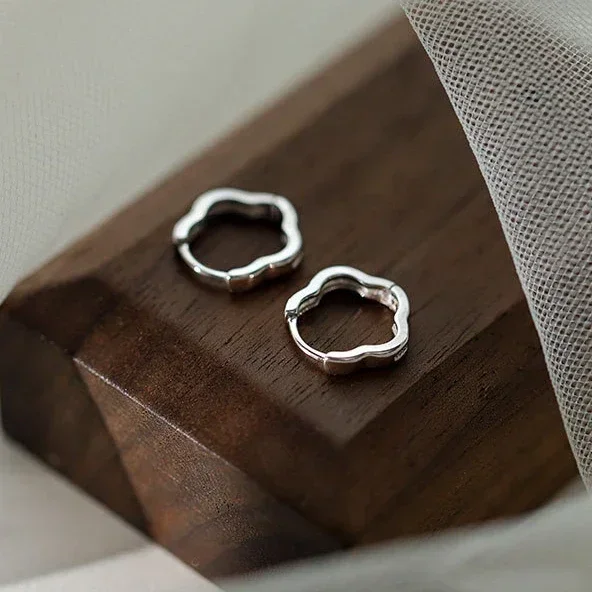 

Настоящее серебро 925 пробы, минималистичные серьги-кольца с цветком для женщин, классические ювелирные изделия с растениями, корейская версия, аксессуары