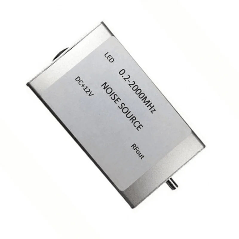 RF Noise Signal Generator Noise Source Spectrum Tracking Signal Source 0.2-2000MHigh Flatness