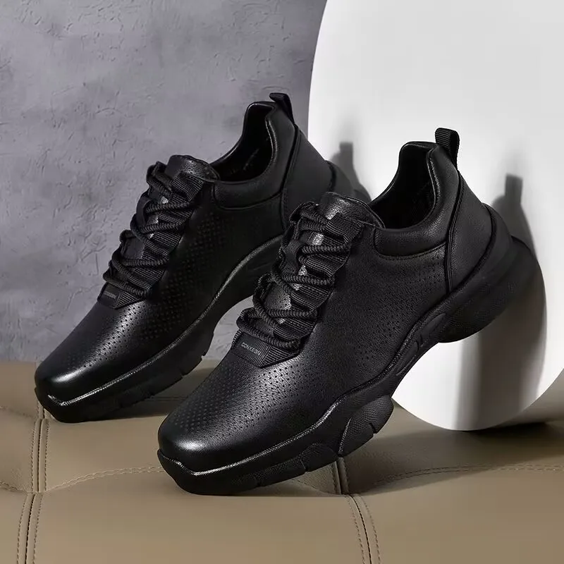 New Top Layer Cowhide Anti Slip Adult Chef Shoes Anti Slip and Breathable Outdoor Sports Shoe Wear Resistant Men's Walking Shoes