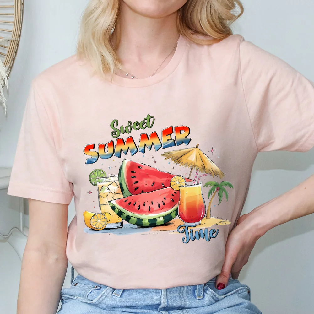 

Short and Refreshing at the Beach, Korean Style T-Shirt,Hand-Painted Graphic Tee Women,Y2k Bunny Design,Oversized Comfort,Summer