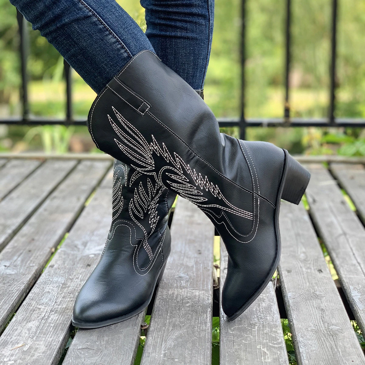 2024 Classic Embroidered Western Cowboy Boots for Women Leather Cowgirl Boots Low Heels Shoes Knee High Woman Boots Size36-43