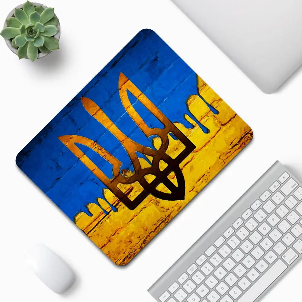 U-UkrainianES flag Mouse Pad Small Mouse Pad 300x250x2mm Desk Mat Computer Mousepad Gaming Accessories Deskmat Mouspad Mausepad