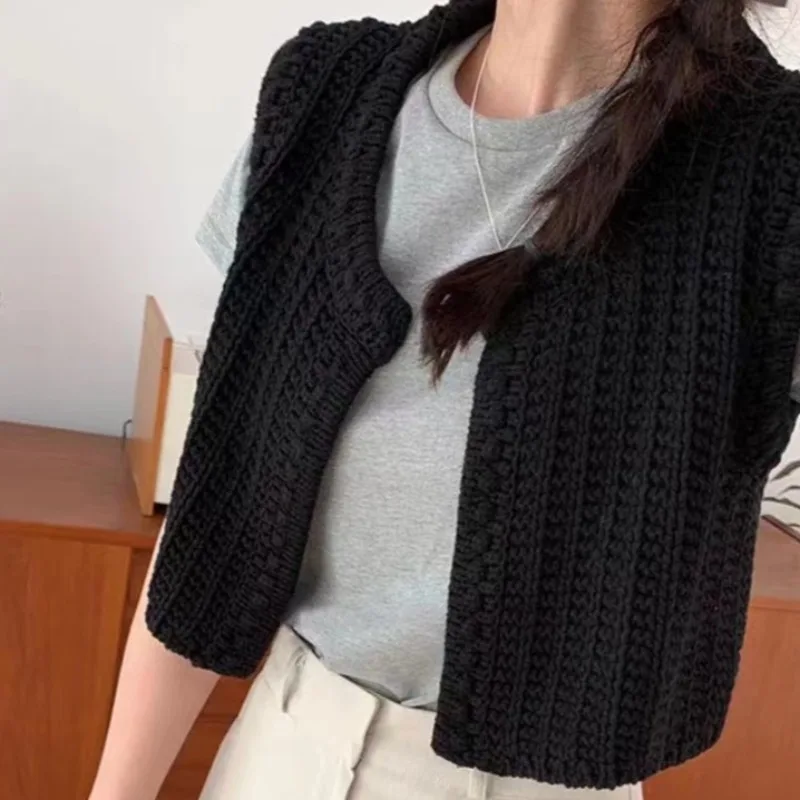 Knitted Sweater Vest for Women O-neck Korean Style O-neck Solid All-match Students Spring Autumn Ins Young Minimalist Casual