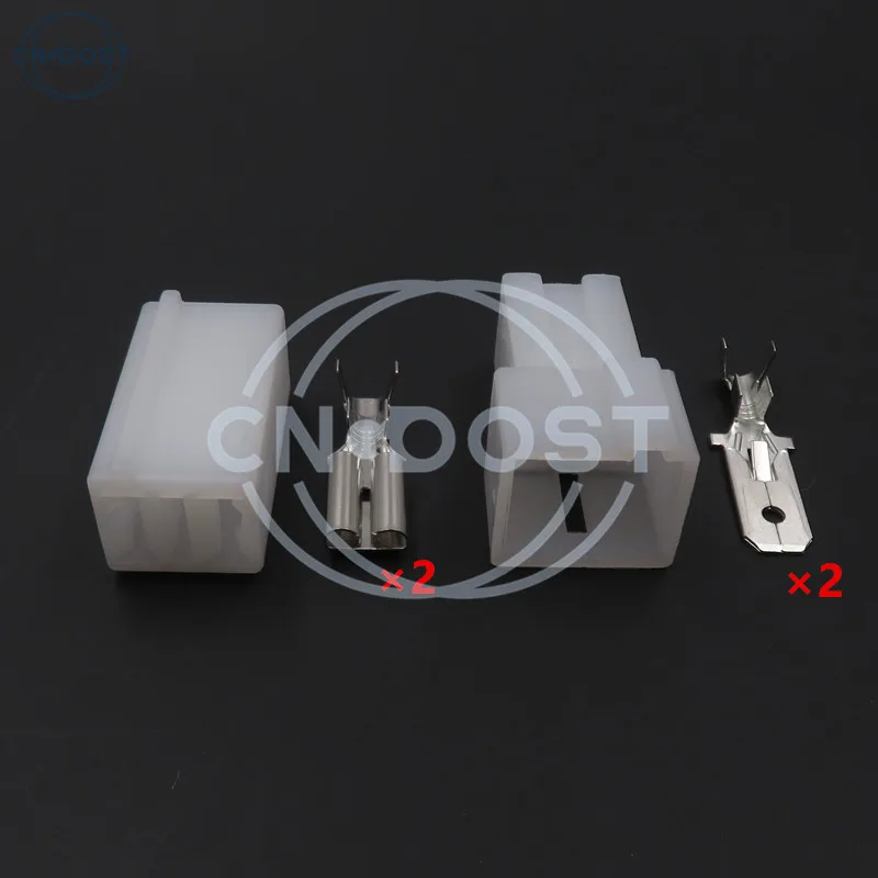 1 Set 2 Pin Electrical Vehicle Auto Socket AC Assembly Fog Lamp Light Connector