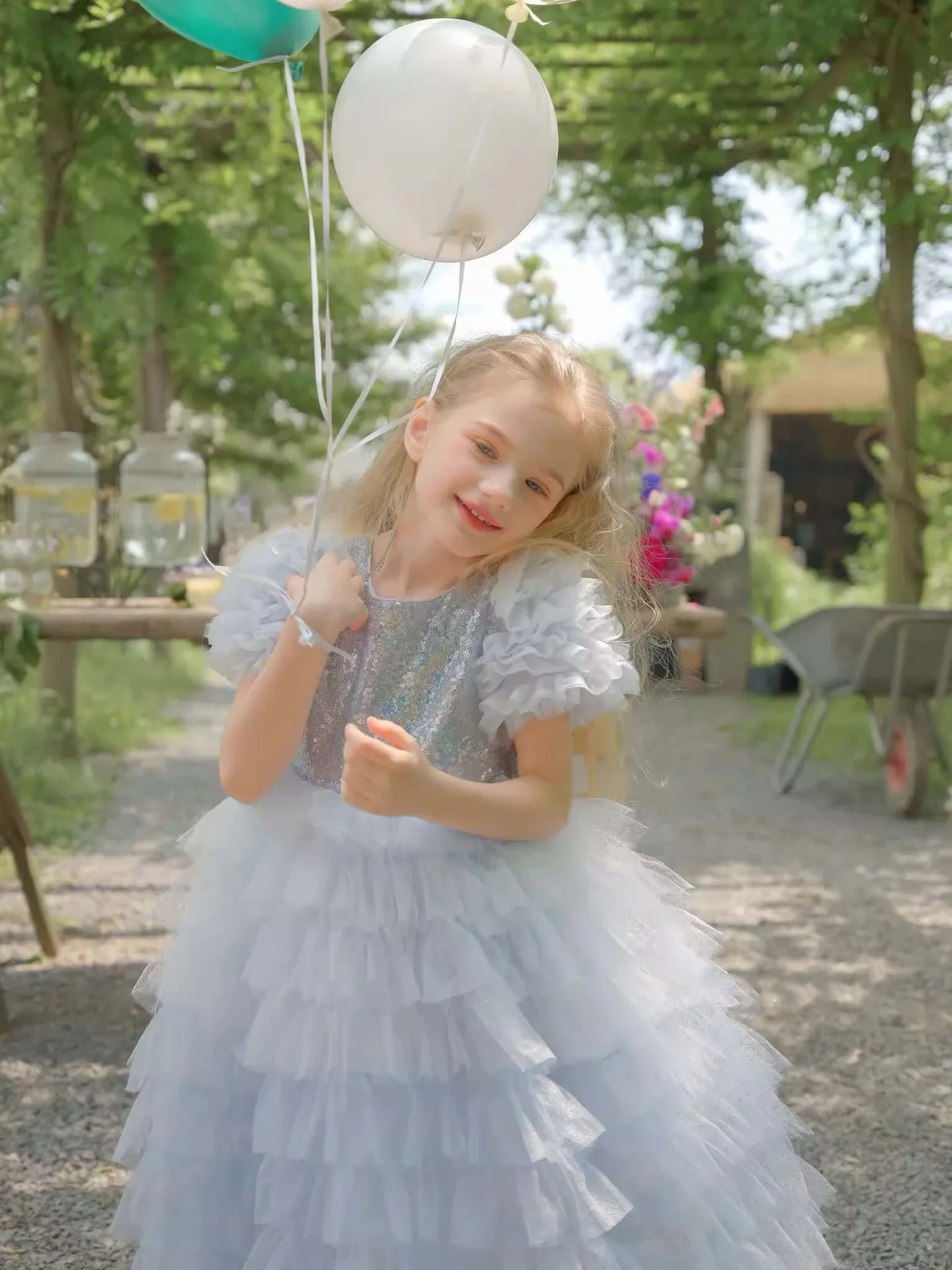 Flower Girls Dresse Girl's sequined dress, Princess Elsa's blue gradient fluffy veil dress, birthday party cake dress