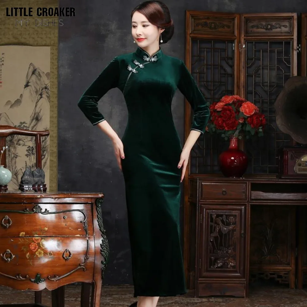 

Women 2023 Autumn New Solid Gold Chinese Velvet Long Cheongsam Sleeve Large Fashion Banquet Dress Improved Velvet Qipao