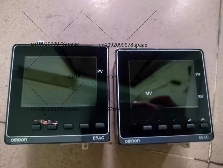 

ДЛЯ E5AC-RX3ASM-800 оригинал, термостат, новый в упаковке