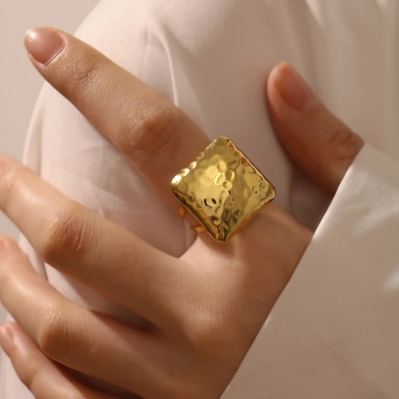 Stainless Steel 18K Chubby Disco Hammer Grain Square Ring/Earrings Personalized Gold Color Texture Waterproof Charm Jewelry