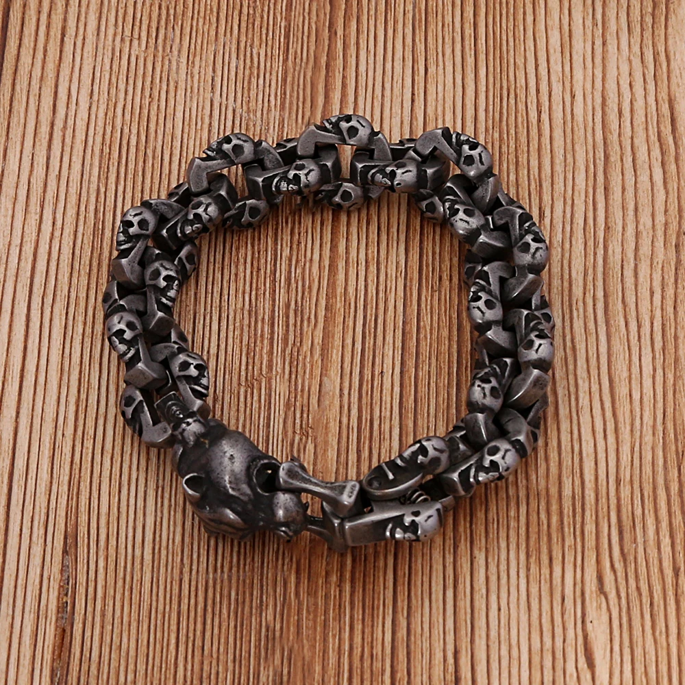 Creative Retro Leopard Bracelet Men\'s Boys Stainless Steel Skull Domineering Bracelet Biker Amulet Jewelry Gifts Wholesale