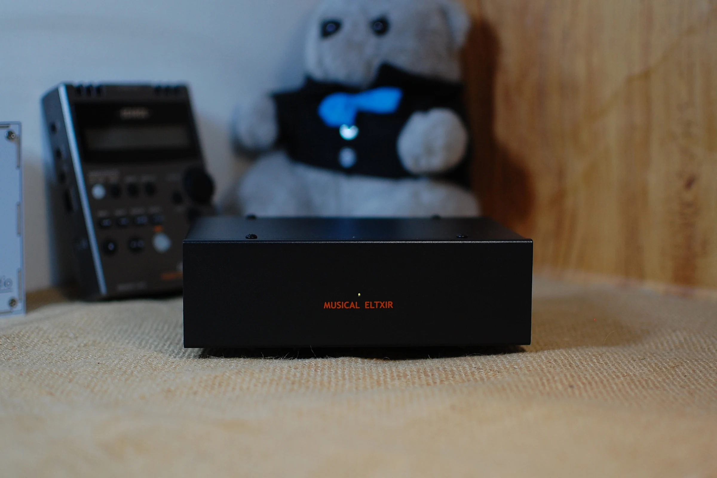 

HIFI MUSICAL ELTXIR Audio Decoder (TDA1543) DAC-03