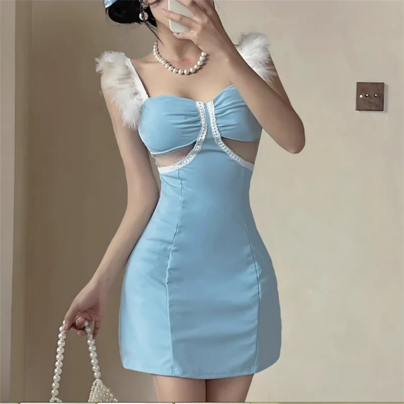 Abito da festa di compleanno blu nero patchwork di piume di moda Abito estivo aderente da donna con colletto quadrato in rete cava