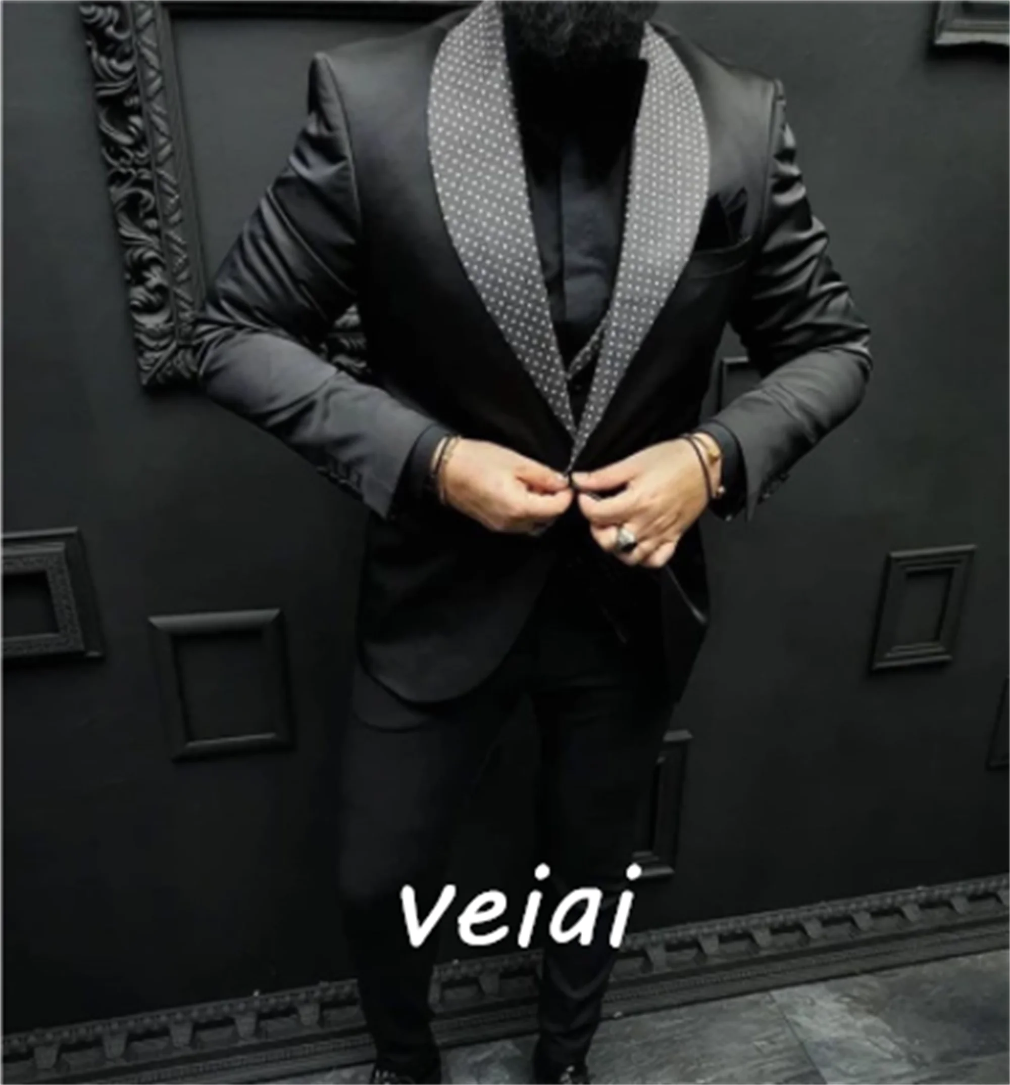 

CustomizedCheck Dots Black Men Suits Shawl Lapel Formal Wedding Groom Tuxedos Italian Style Slim Fit Prom Blazer 3 Pcs (Jacket+P