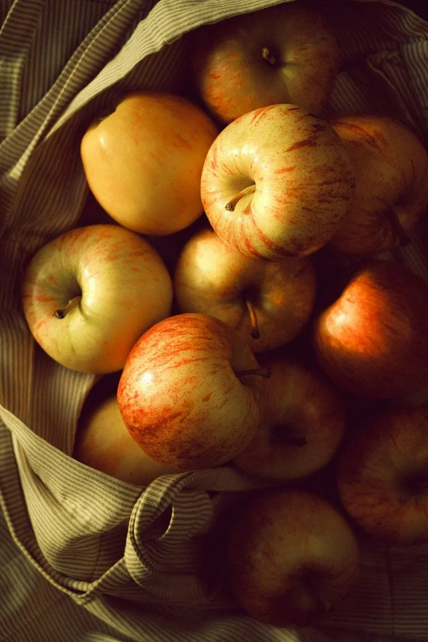 わずか7日で髪を自然な黒の輝きに戻らせましょう。