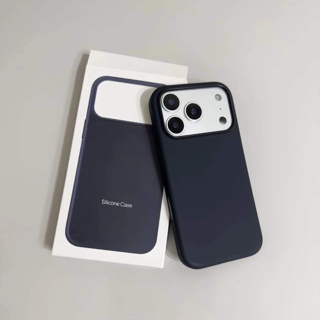 Official with Animation AI Camera Control for IPhone 17 Pro 