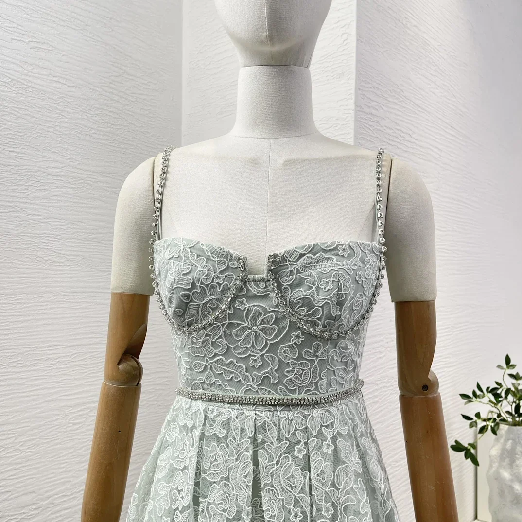 Mini robe spaghetti en fibre de dentelle verte menthe pour femme, diamants élégants pour la fête, qualité supérieure