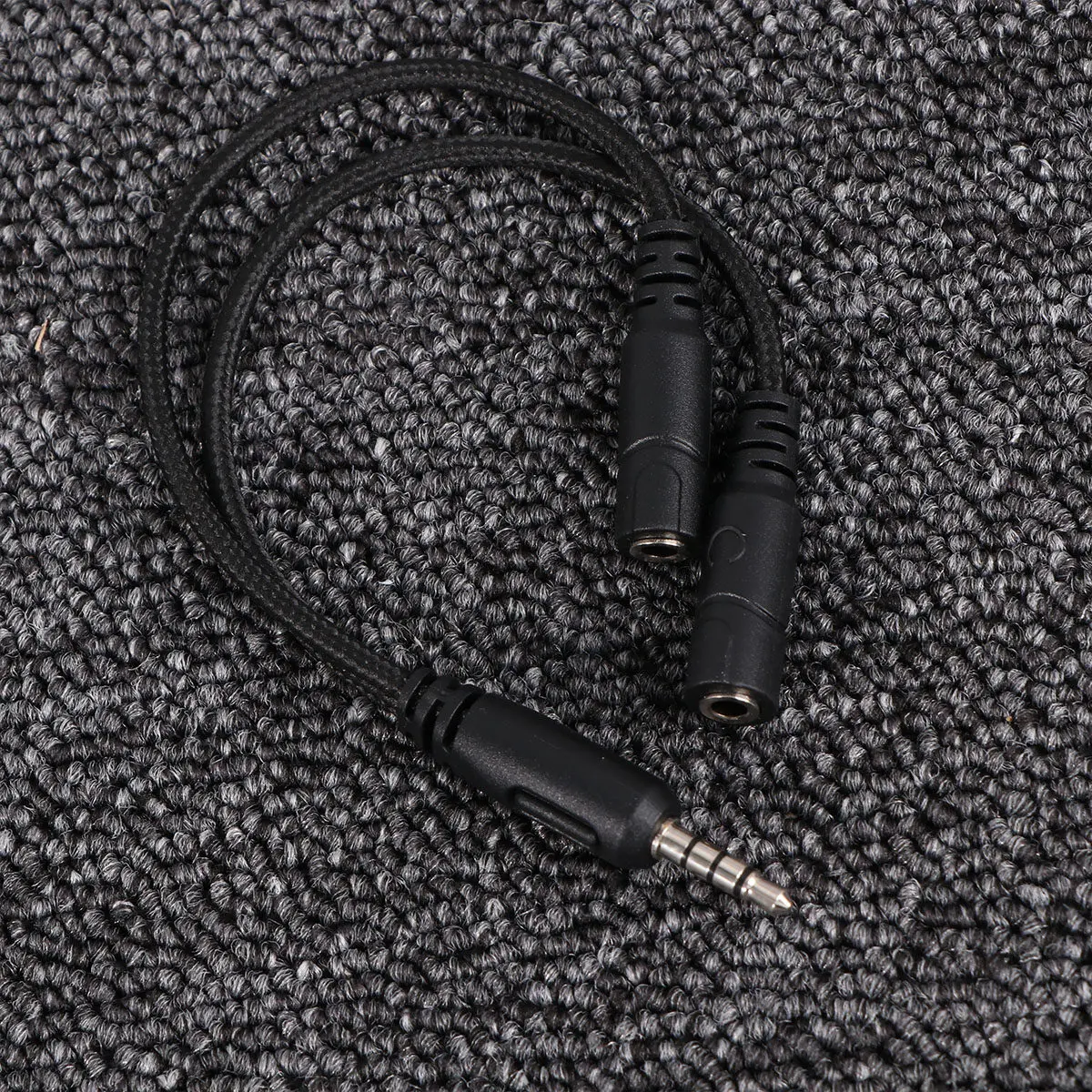 

3.5mm Headset Splitter Cable Pc Audio Mic Y Adapter High Quality 24K Gold Plated Connectors for Skype Msn Messenger