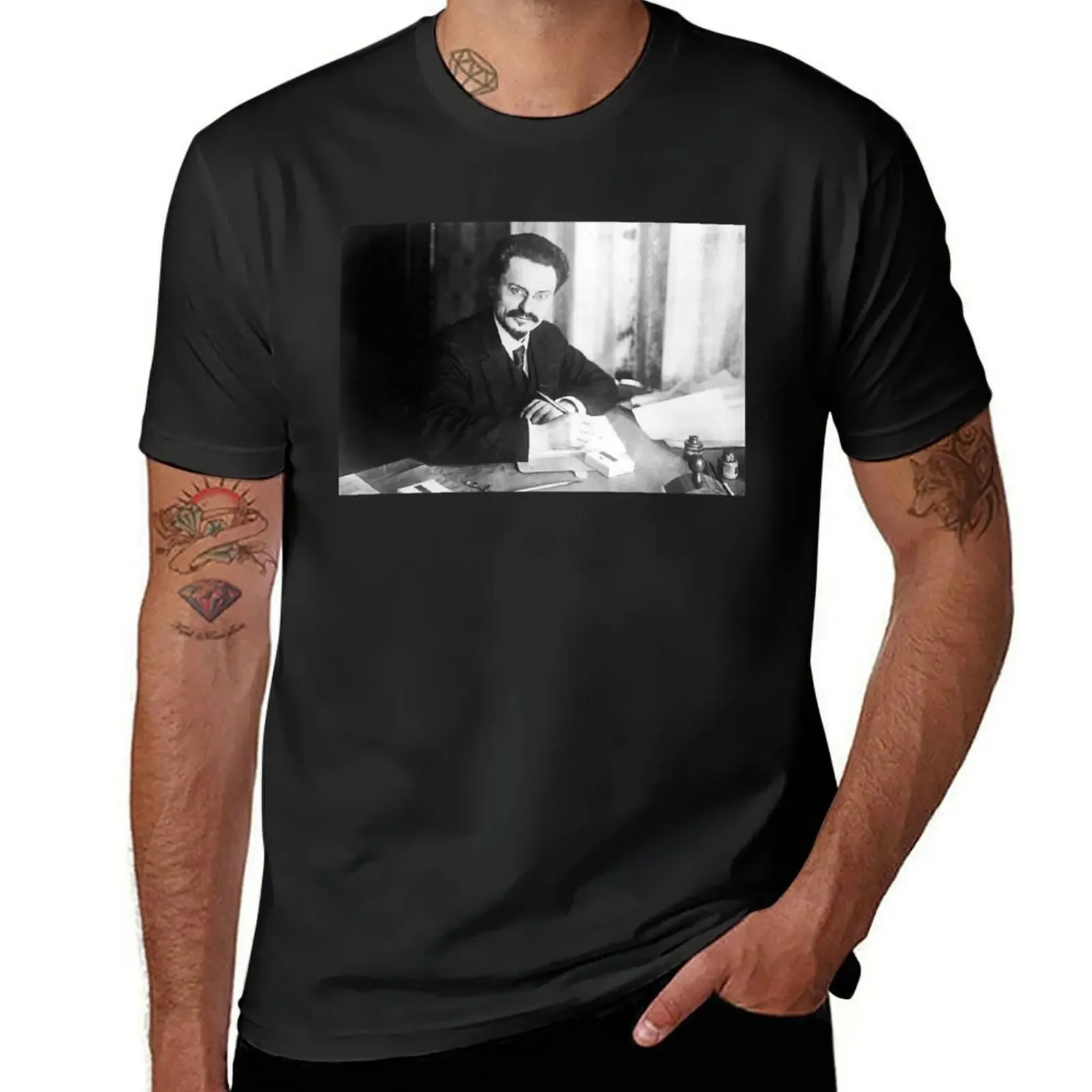 Leon Trotsky T-Shirt shirts graphic tees quick-drying mens champion t shirts