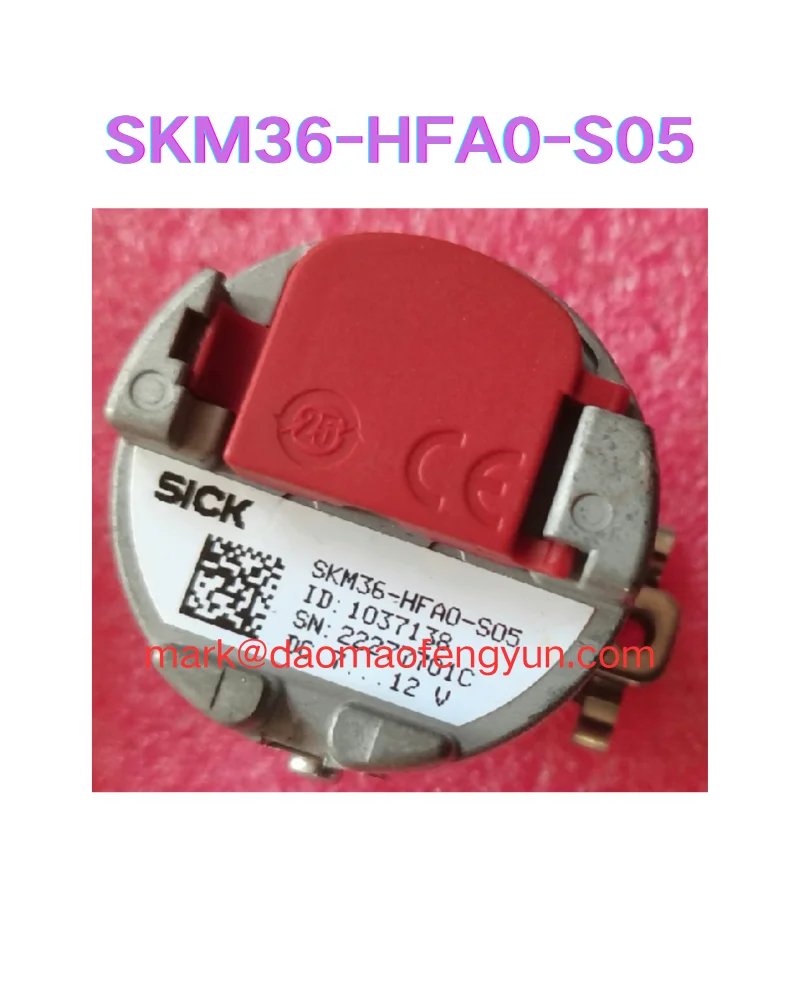 

SKM36-HFA0-S05 Б/у энкодер протестирован нормально, SKM36-HFA0-S05