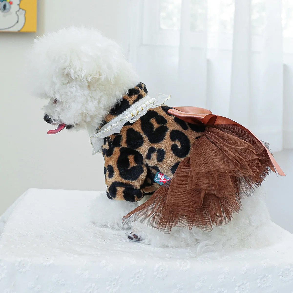 1PC pet clothing autumn and winter velvet leopard print wedding dress princess skirt suitable for small and medium-sized dogs