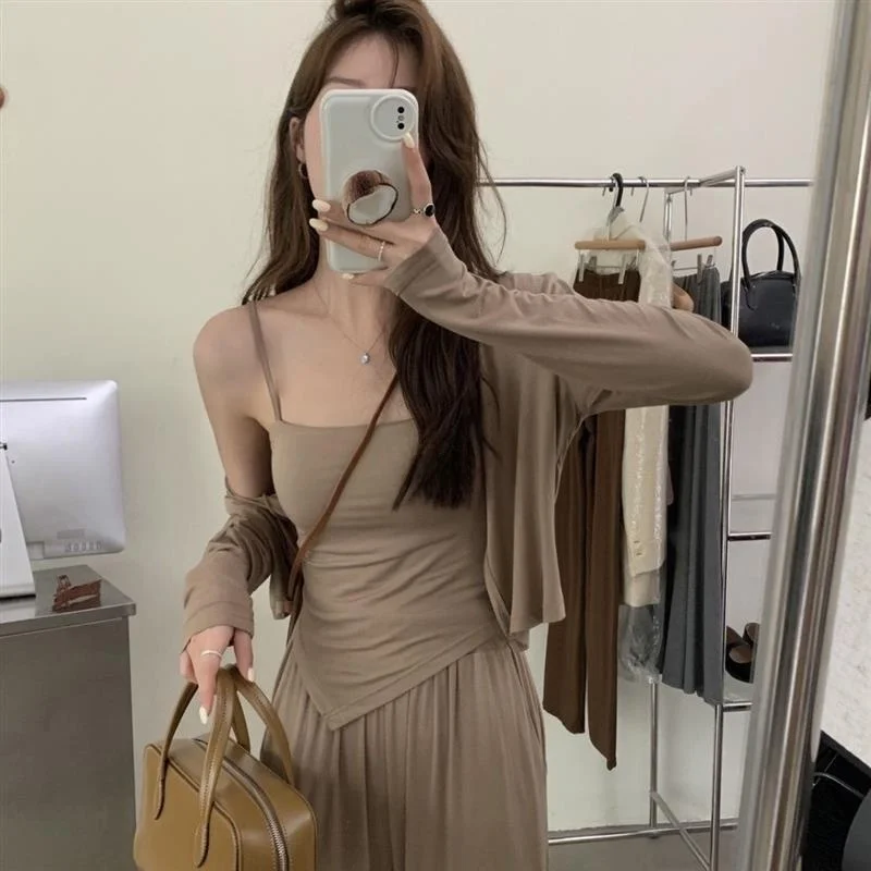 Laid-back Style Women's Summer 2025 New Anti-Aging Sunscreen Open Cardigan Top Strap Wide Leg Pants Skirt Three-piece Set