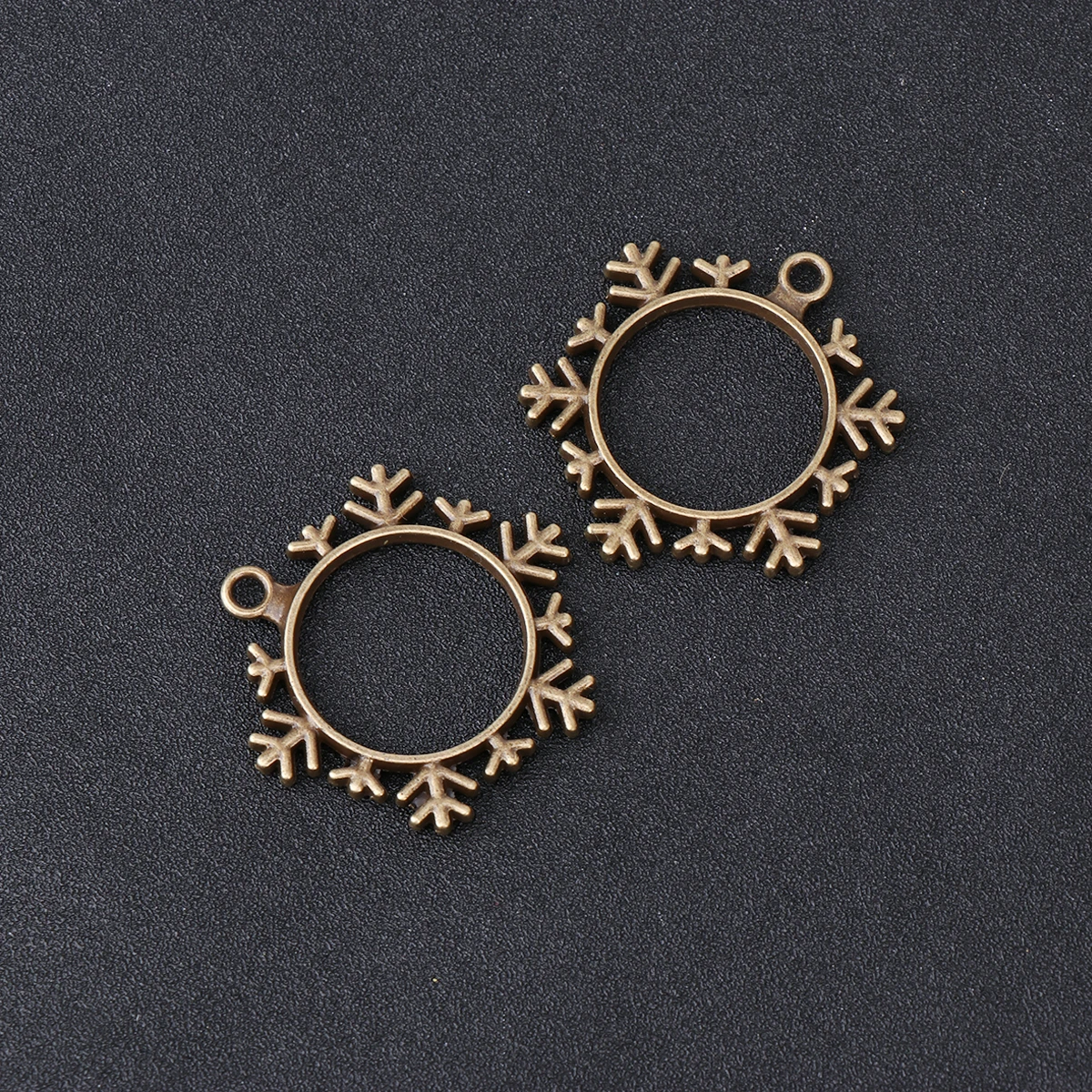 

10pcs Pendant Accessories Alloy DIY Diy Charm Pendant Charm Frame Jewelry Making Crafts Resin Cameo Bezel Kits