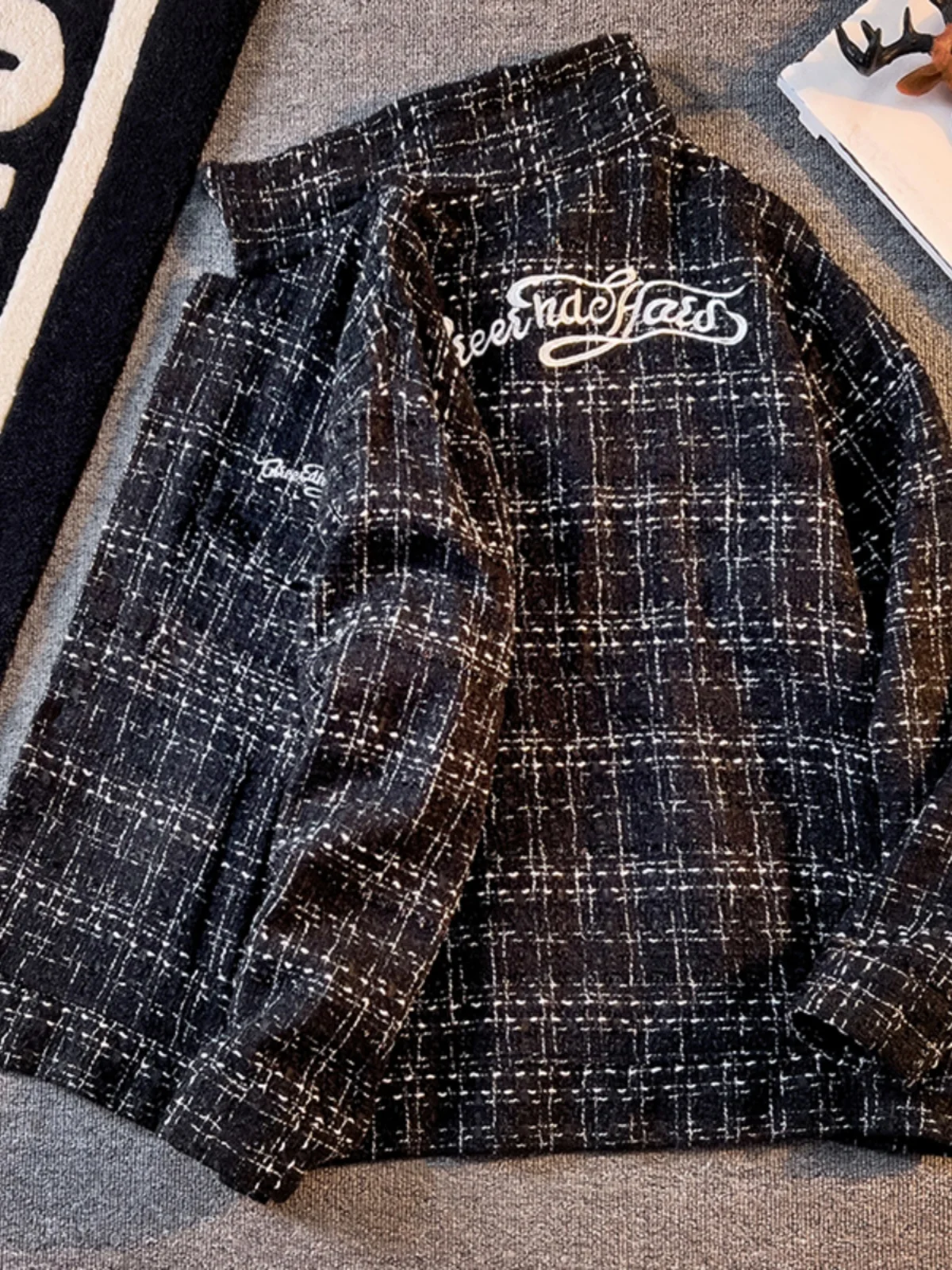 

American Retro Plaid Woolen Jaet Men's Trendy High-End Loose Casual Coat Couple's Top Long Sve Thiened Autumn Wear