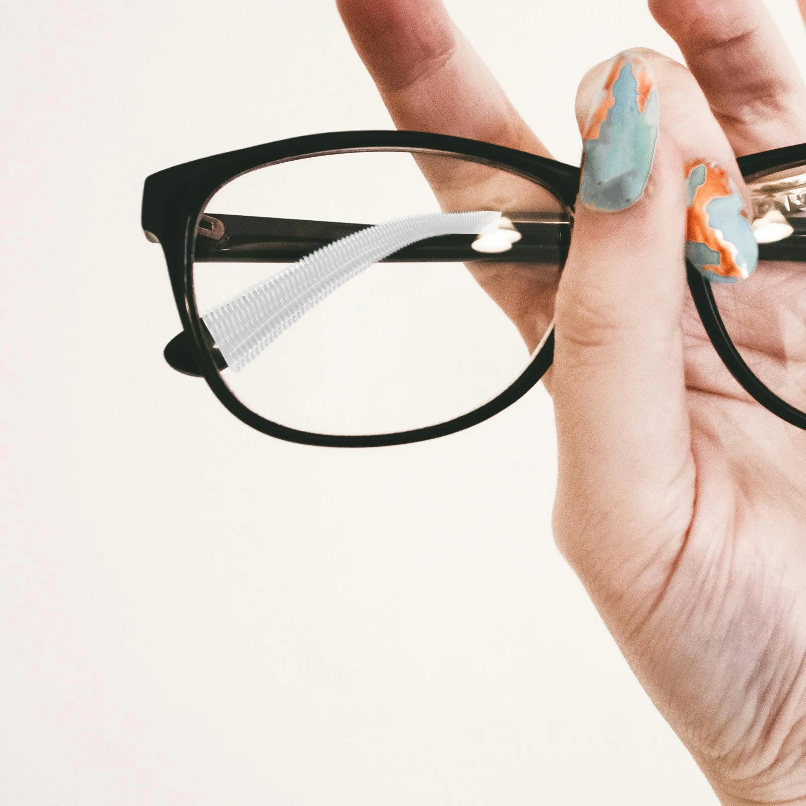 

5Pcs Eyeglasses Temple Sleeves Anti-Slip Design Secure Fit for Active Use Glasses Arm Grips Transparent Leg Covers