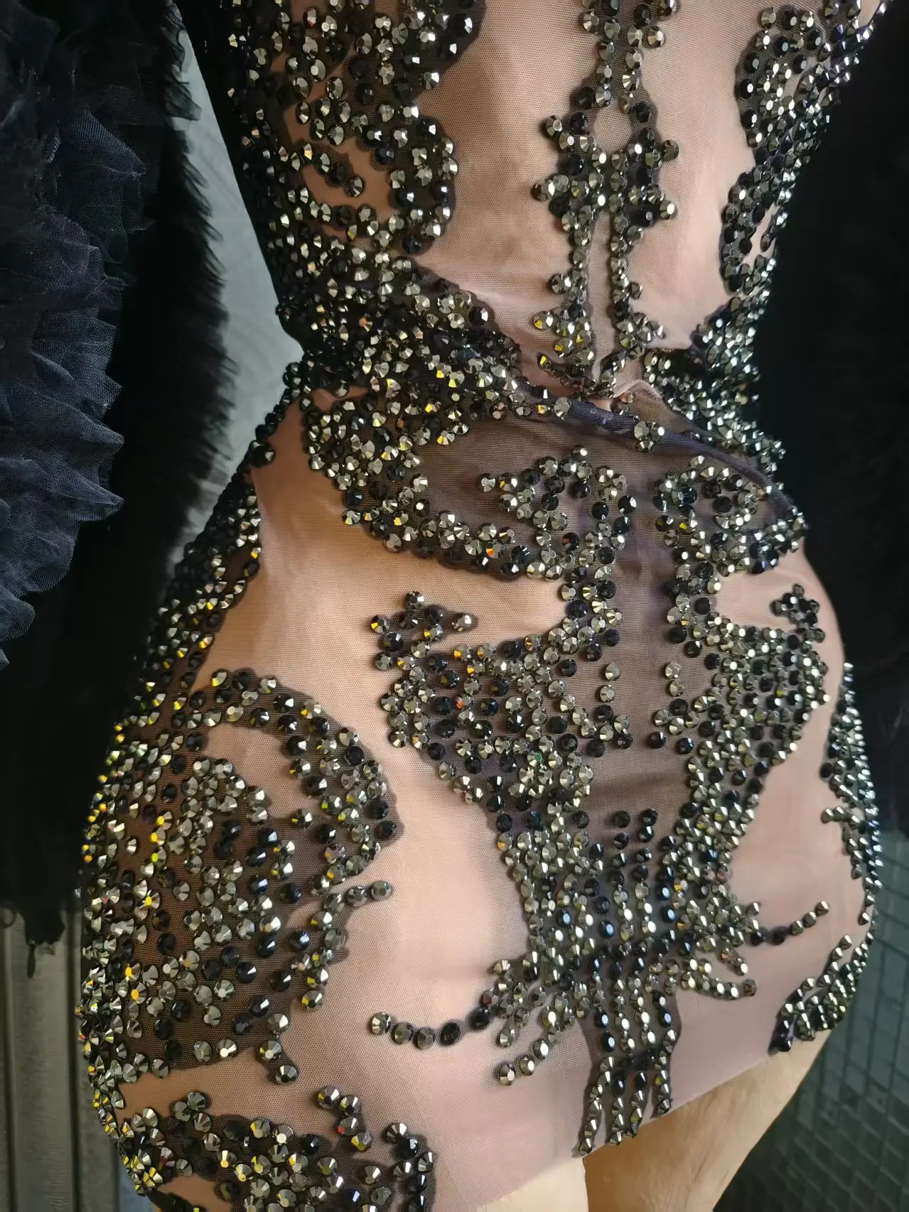 المرأة الفاخرة الراين طويلة نفخة الأكمام Bodycon شبكة فستان قصير مساء نادي حفلة Nightbar DJ Gogo فستان المرحلة زي