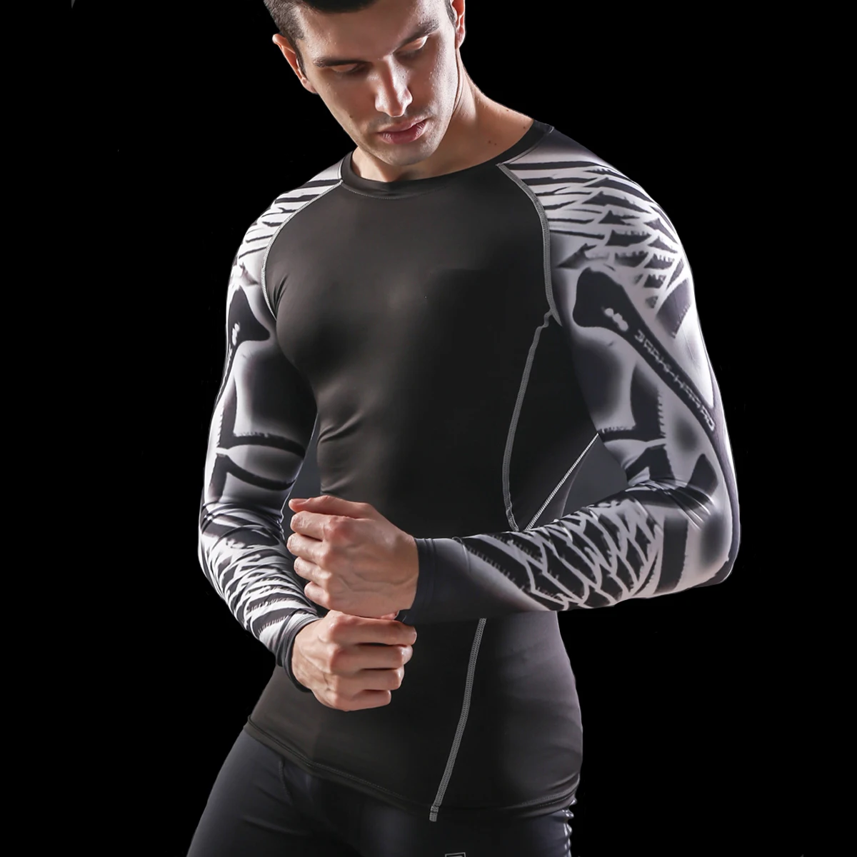 Men Compression Long sleeve Breathable Quick Dry T Shirts Bodybuilding Weight lifting Base Layer Fitness Tight Tops T-shirt