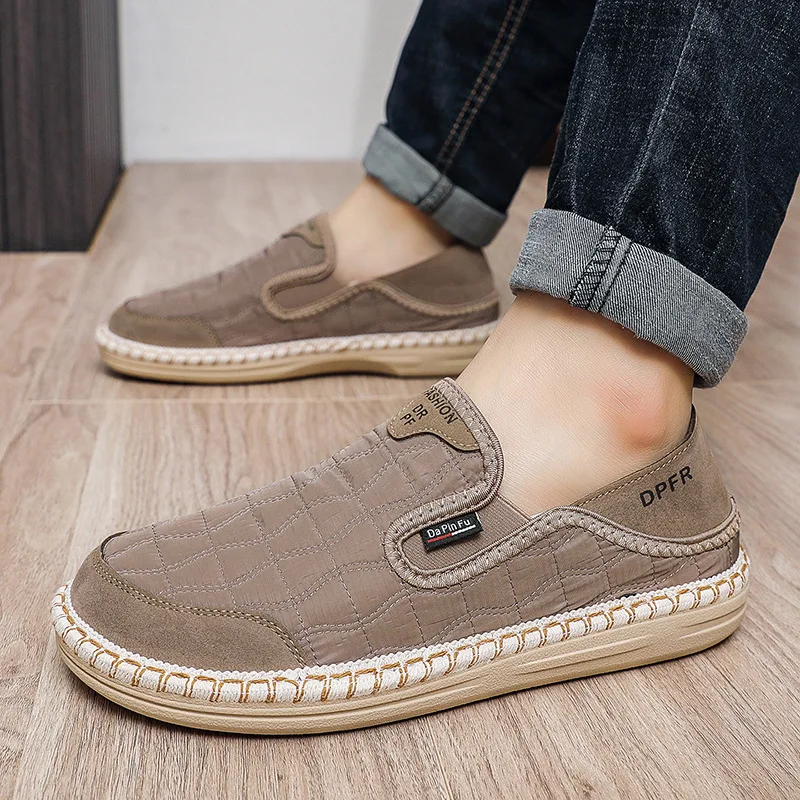 

Men's Casual Slip-On Canvas Shoes Lightweight Quilted Loafers Comfortable Non-Slip Walking Flats for All Seasons & Daily Commute